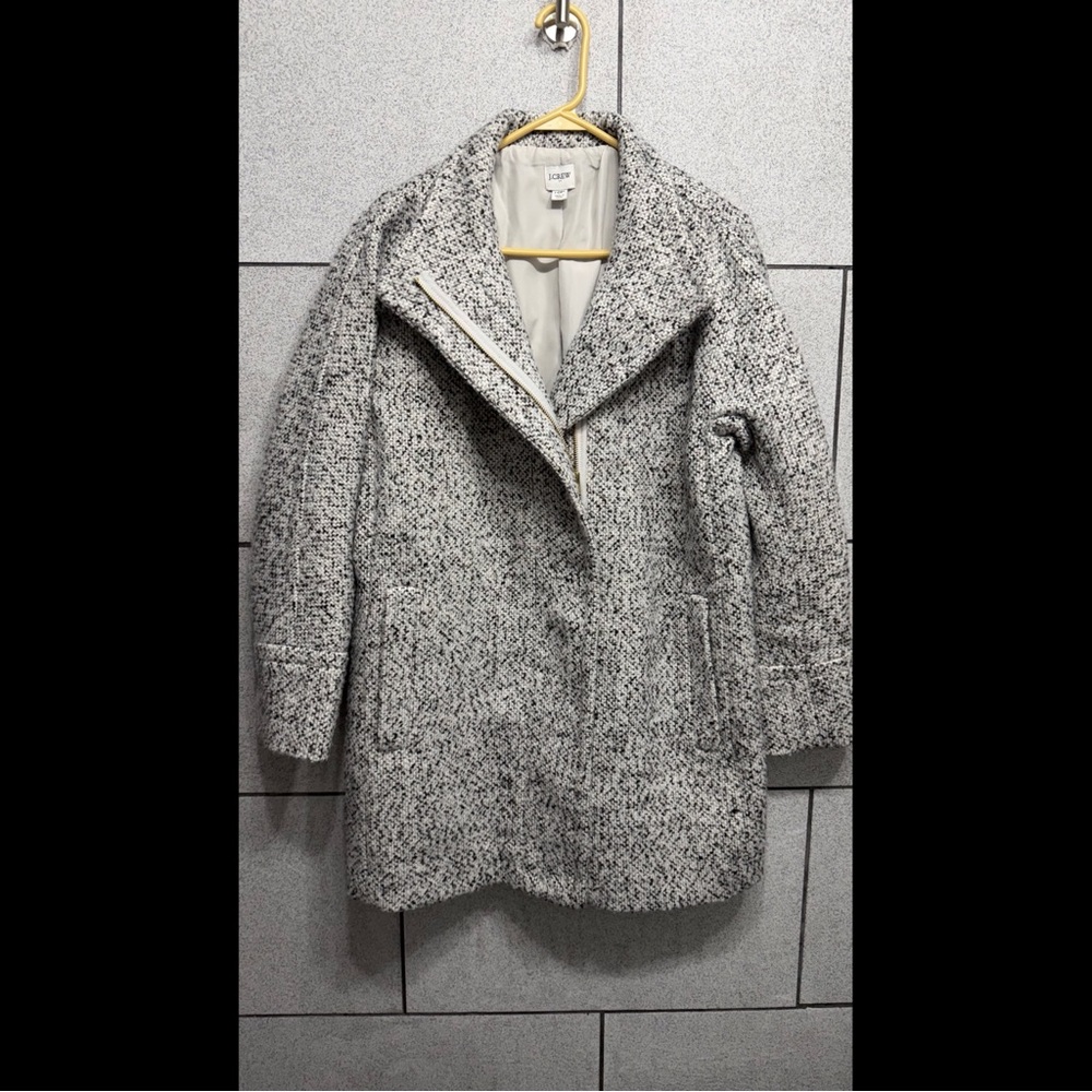 Women's Gray Tweed Coat